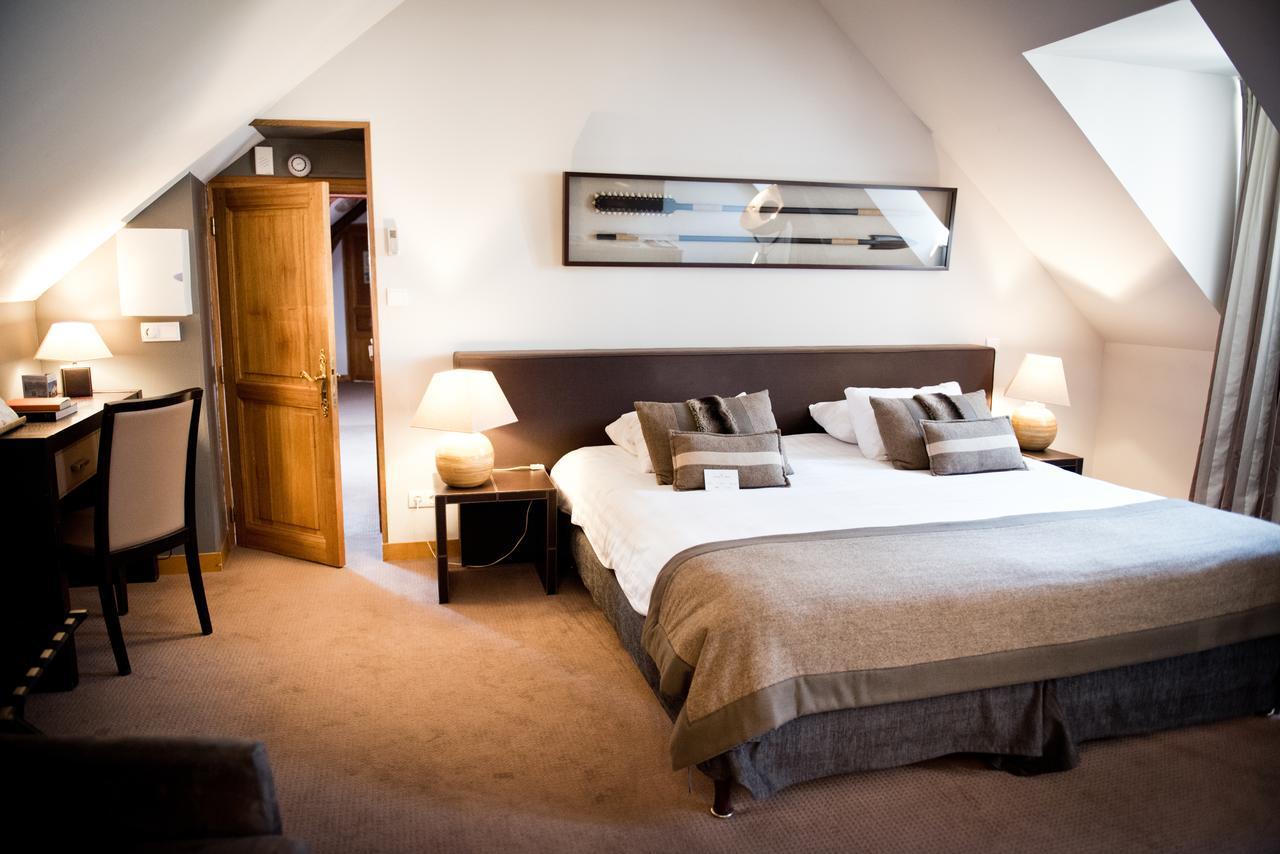 Domaine De Barive Hotel Sainte-Preuve Bagian luar foto